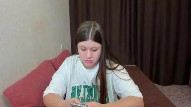 Image 12 of elisa_kollin Stream on Chaturbate on 14 months ago