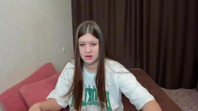 Image 2 of elisa_kollin Stream on Chaturbate on 14 months ago