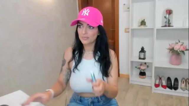Image 4 of elisabaxter Stream on Chaturbate on 4 days ago