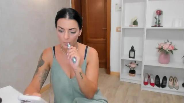 Thumbnail 1, elisabaxter's Stream at Chaturbate, 24 days ago