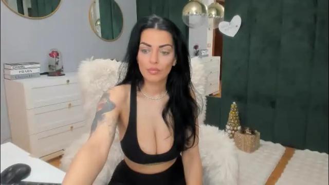 Thumbnail 3, elisabaxter's Stream at Chaturbate, 1 month ago