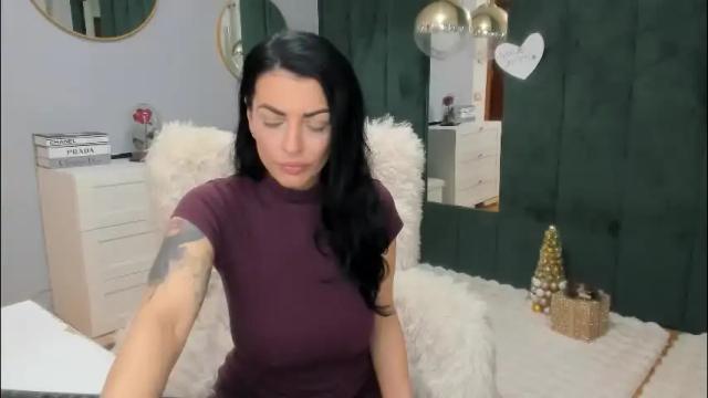 Image 4 of elisabaxter Stream on Chaturbate on 1 month ago