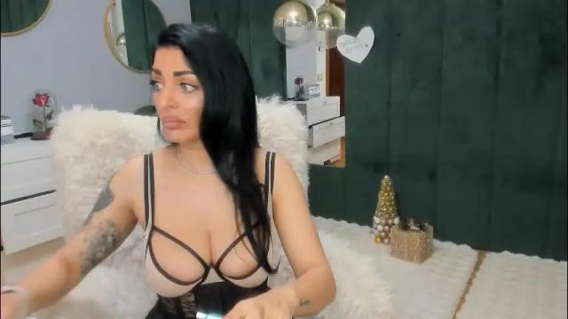 Image 2 of elisabaxter Stream on Chaturbate on 1 month ago