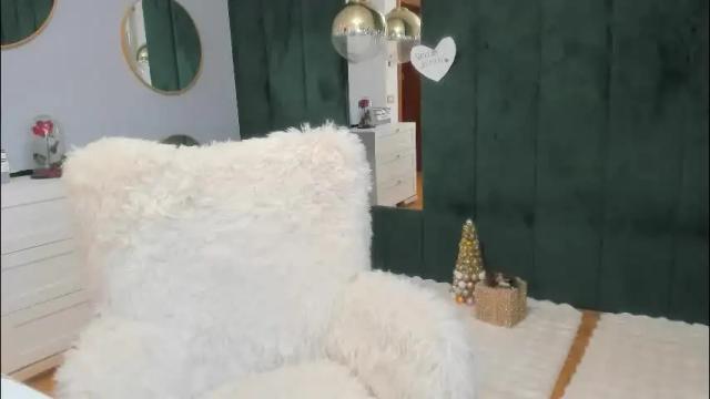 Image 8 of elisabaxter Stream on Chaturbate on 26 days ago