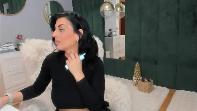 Image 10 of elisabaxter Stream on Chaturbate on 14 days ago