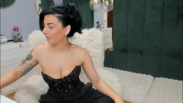 Thumbnail 2, elisabaxter's Stream at Chaturbate, 11 hours ago