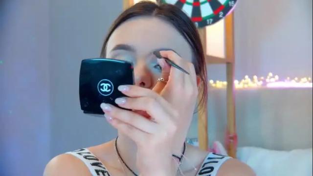 Image 3 of elisabethdavis Stream on Chaturbate on 26 days ago