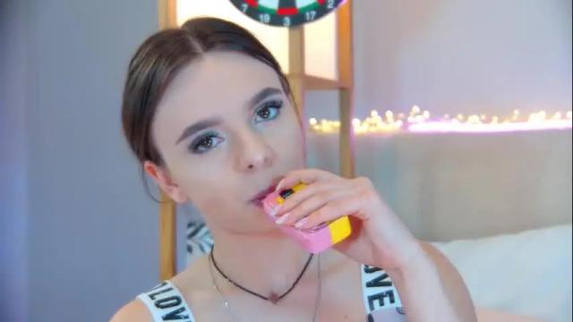 Image 7 of elisabethdavis Stream on Chaturbate on 26 days ago