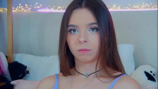 Image 7 of elisabethdavis Stream on Chaturbate on 8 days ago