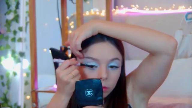 Image 3 of elisabethdavis Stream on Chaturbate on 4 months ago