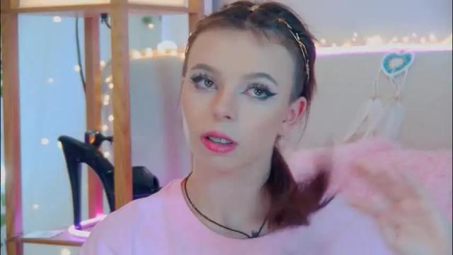 Image 2 of elisabethdavis Stream on Chaturbate on 4 months ago