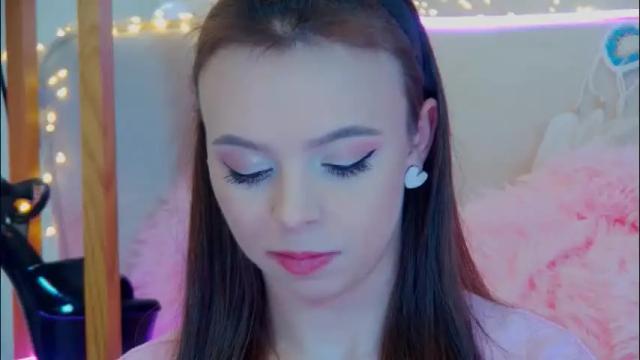 Image 4 of elisabethdavis Stream on Chaturbate on 3 months ago