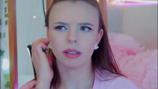 Image 6 of elisabethdavis Stream on Chaturbate on 3 months ago