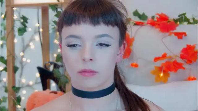 Image 2 of elisabethdavis Stream on Chaturbate on 3 months ago