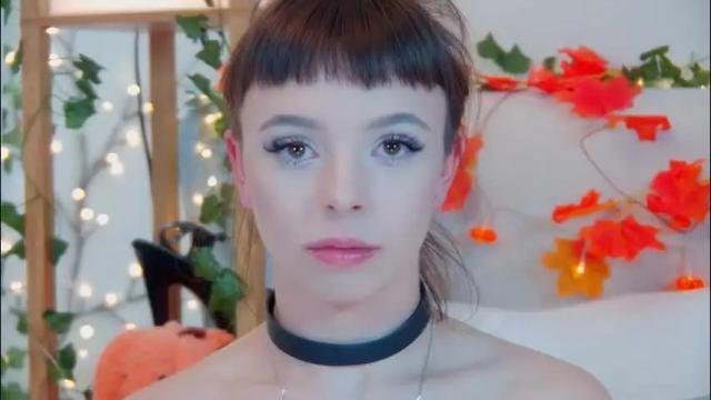 Image 3 of elisabethdavis Stream on Chaturbate on 3 months ago