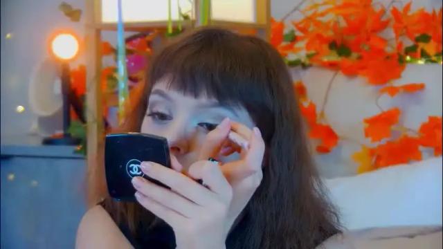 Image 3 of elisabethdavis Stream on Chaturbate on 1 month ago