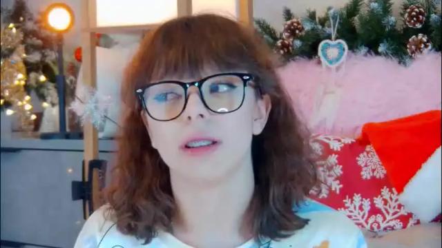 Image 6 of elisabethdavis Stream on Chaturbate on 24 days ago