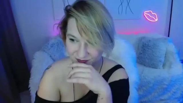 Image 10 of elisabethh_witch Stream on Chaturbate on 18 months ago
