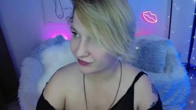 Image 7 of elisabethh_witch Stream on Chaturbate on 18 months ago