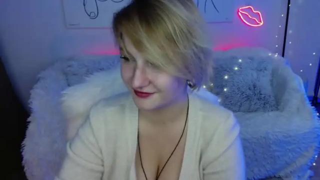 Image 6 of elisabethh_witch Stream on Chaturbate on 18 months ago