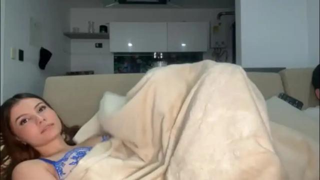 Image 3 of elisabethwillian Stream on Chaturbate on 2 months ago