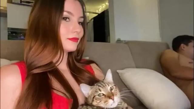 Image 10 of elisabethwillian Stream on Chaturbate on 5 days ago