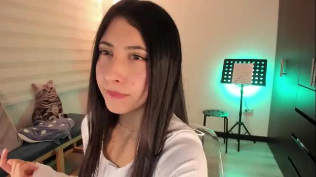 Image 3 of elise_77 Stream on Chaturbate on 2 months ago