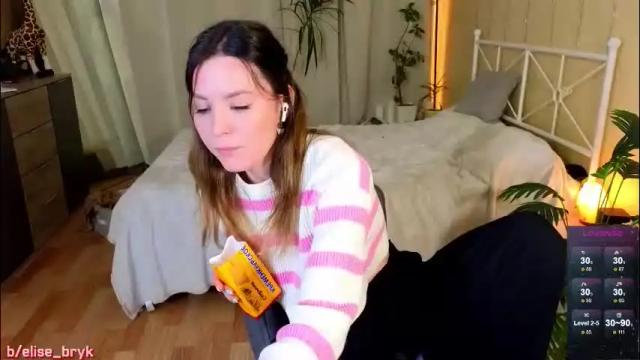 Image 12 of elise_bryk Stream on Chaturbate on 27 days ago