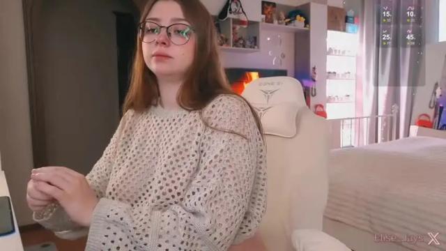 Image 2 of elisejays Stream on Chaturbate on 4 months ago