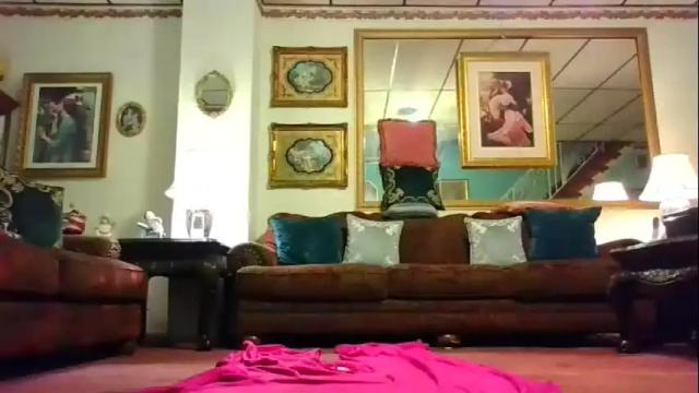 Image 8 of eliselonglegs Stream on Chaturbate on 2 months ago
