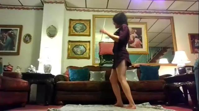 Image 10 of eliselonglegs Stream on Chaturbate on 2 months ago