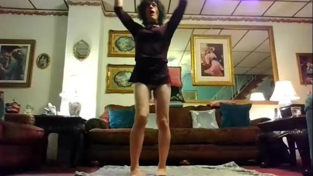 Image 8 of eliselonglegs Stream on Chaturbate on 2 months ago