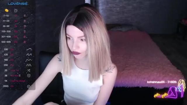 Image 11 of eliselotus Stream on Chaturbate on 14 months ago