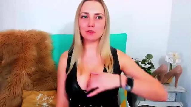 Image 2 of eliseshining Stream on Chaturbate on 14 months ago