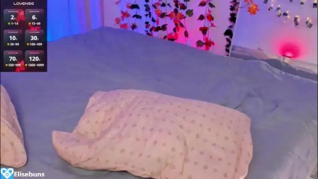 Image 4 of elisetattoo Stream on Chaturbate on 1 month ago