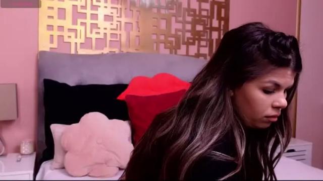 Image 7 of elisetylers Stream on Chaturbate on 13 months ago