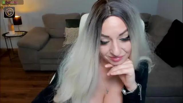Image 2 of elissavibe Stream on Chaturbate on 27 days ago