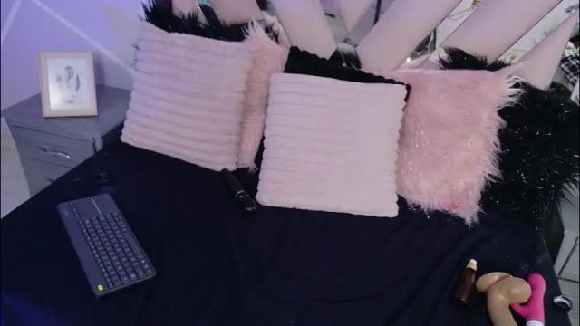 Image 7 of elit_noa Stream on Chaturbate on 1 month ago