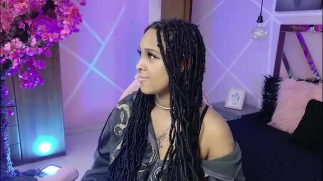 Image 3 of elit_noa Stream on Chaturbate on 1 month ago