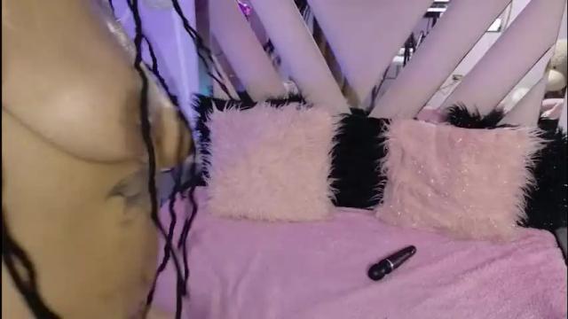 Image 2 of elit_noa Stream on Chaturbate on 1 month ago