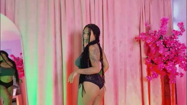 Image 6 of elit_noa Stream on Chaturbate on 10 days ago