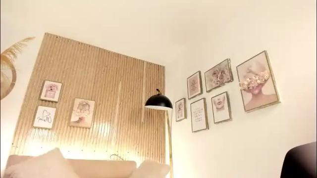 Image 8 of eliz_jane Stream on Chaturbate on 1 month ago