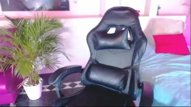 Image 6 of eliza096 Stream on Chaturbate on 12 days ago