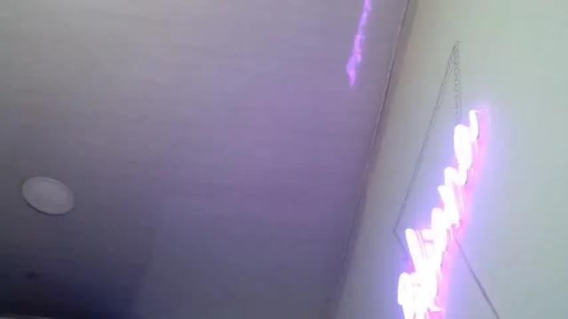 Image 2 of eliza_rouse_ Stream on Chaturbate on 19 months ago
