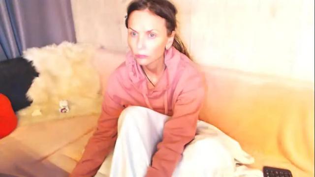 Image 6 of elizabe_th Stream on Chaturbate on 4 months ago