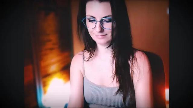 Image 12 of elizabet_owl Stream on Chaturbate on 16 months ago