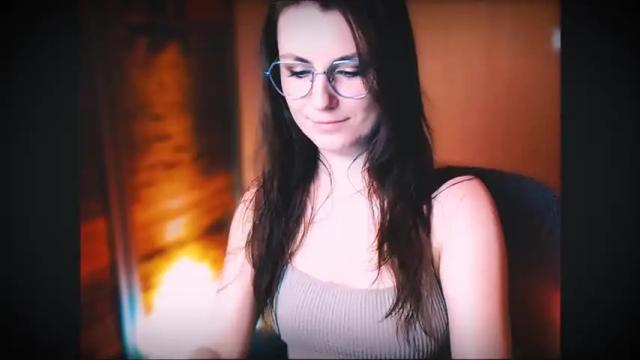 Image 7 of elizabet_owl Stream on Chaturbate on 16 months ago