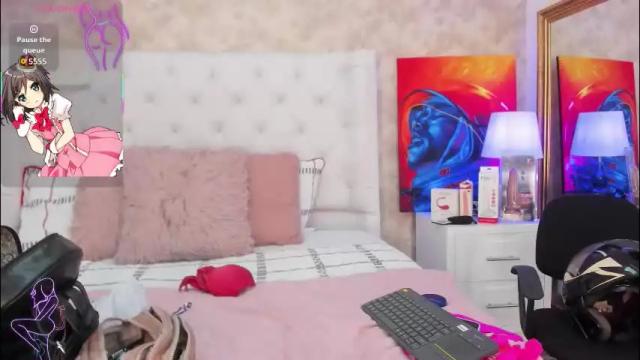 Image 6 of elizabet_taylor_ Stream on Chaturbate on 2 months ago