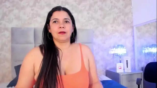 Image 11 of elizabeth_colleman Stream on Chaturbate on 22 days ago