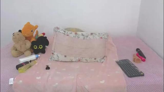 Image 4 of elizabeth_evanz Stream on Chaturbate on 22 days ago